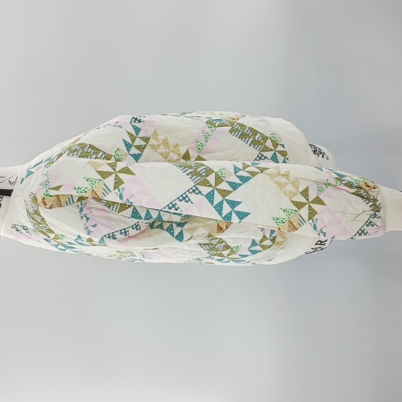 Universal Thread Retro Quilted Sweater Womens Grandma Quilt Pullover - Picture 7 of 10